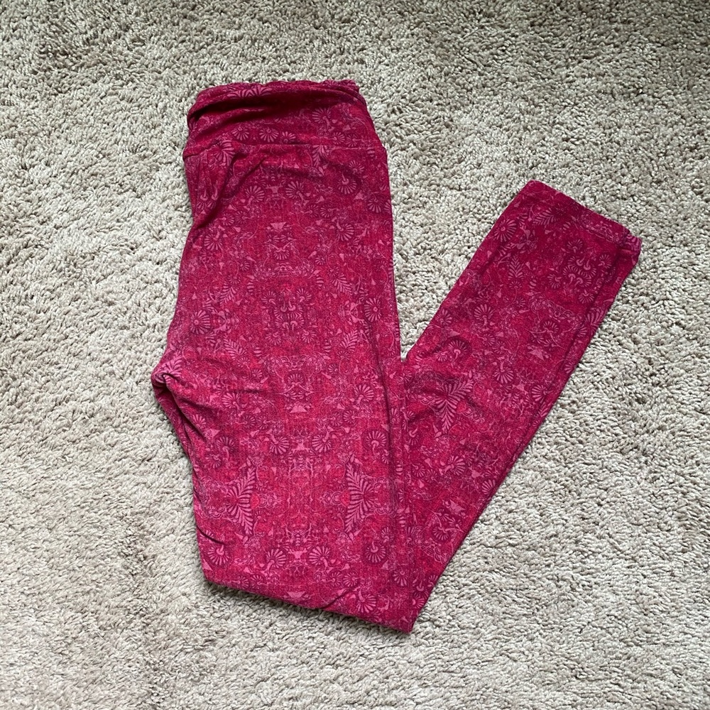 LulaRoe Red leggings